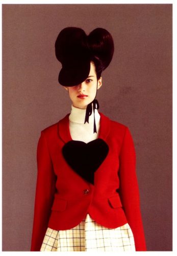 Vivienne Westwood(ヴィヴィアンウエストウッド)の初期コレクションに思いを馳せる | ブランド買取販売のDOLLAR 大阪